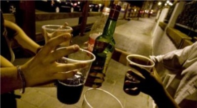 UNAD propone medidas para prevenir consumo de alcohol por los menores de edad